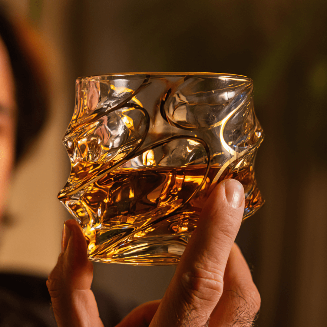 Arashi Gold – Japońska kryształowa szklanka do whisky